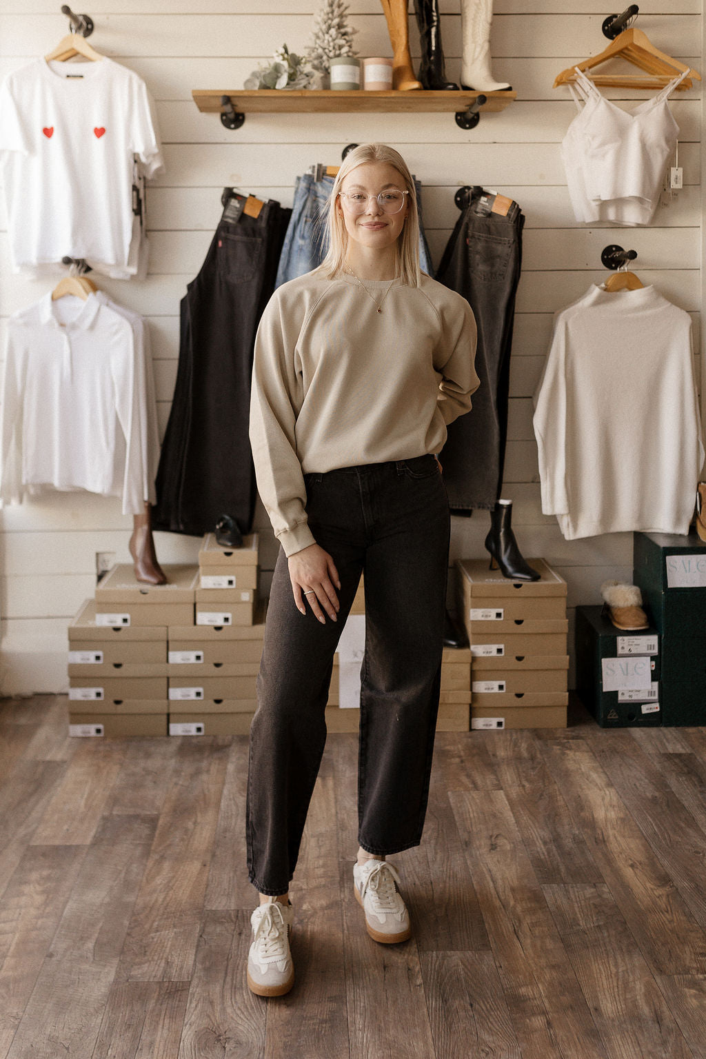 Monika | Crewneck