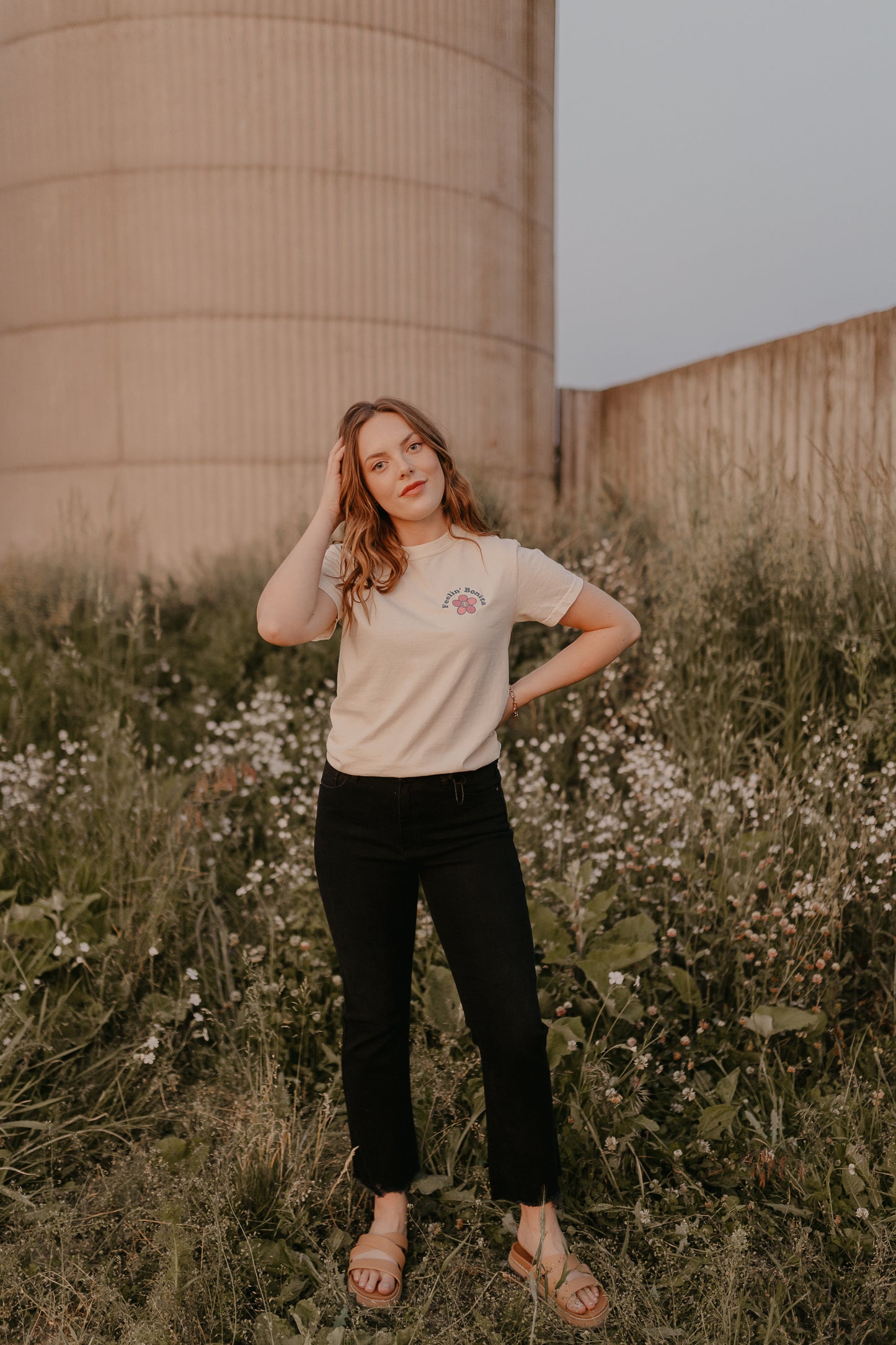 Feeling' Bonita | Tee