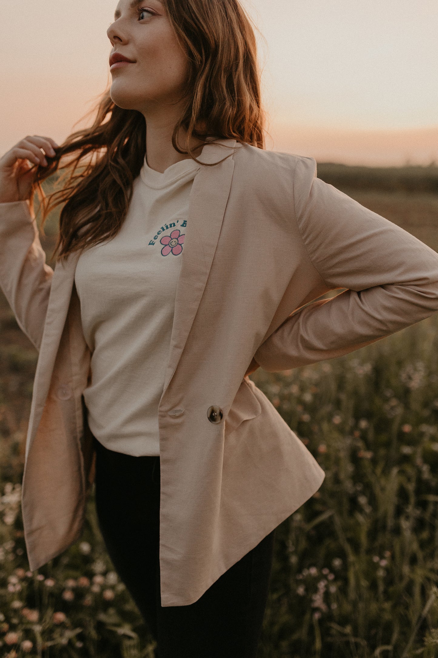 Feeling' Bonita | Tee