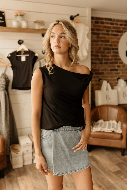Zyla | Top