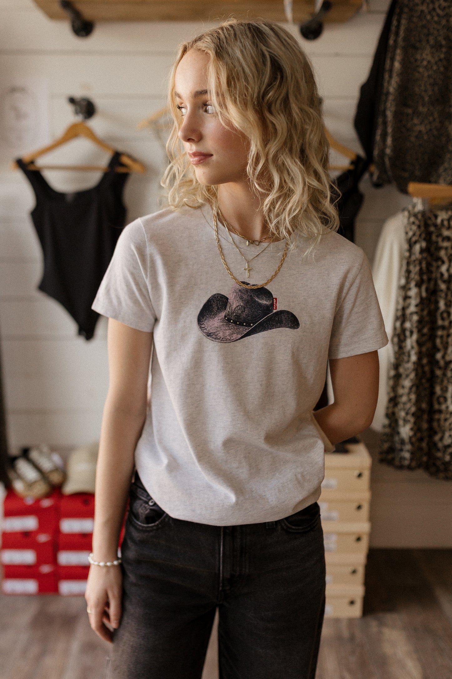 Cowboy Hat Orbit | Tee