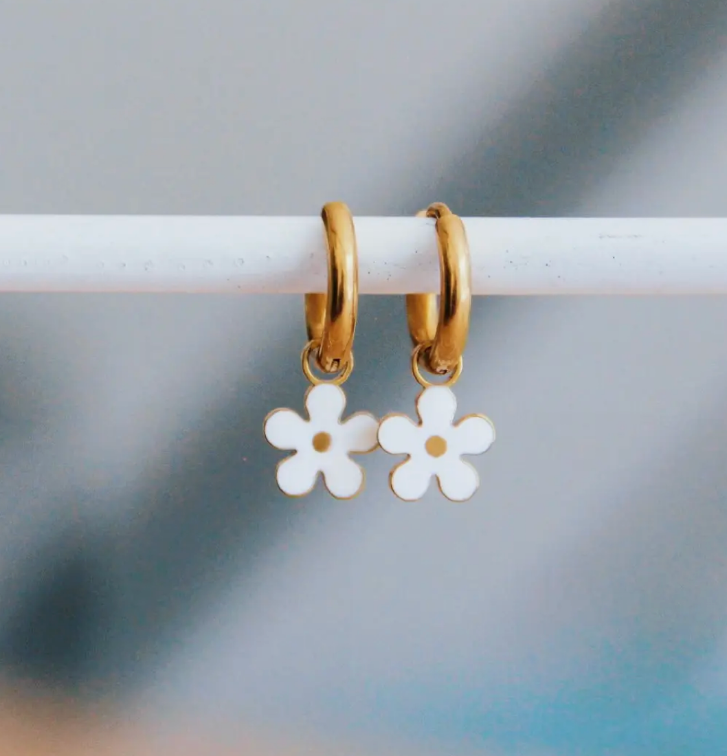 White Daisy | Earring