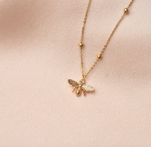Bee Pendant | Necklace