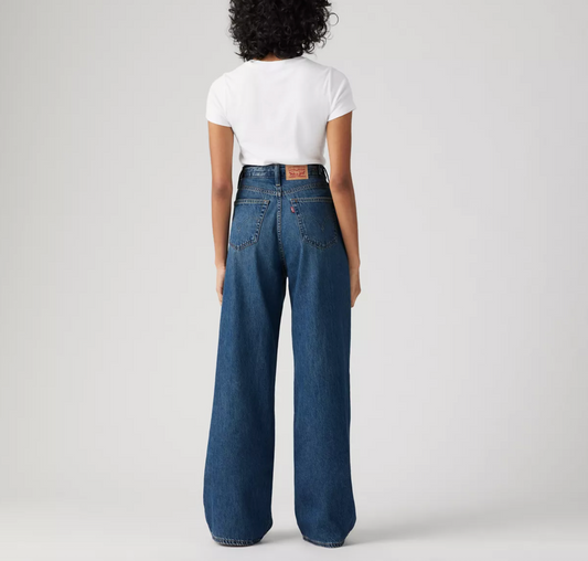 Levi's Cinch Baggy Demim | Chasing Dreams