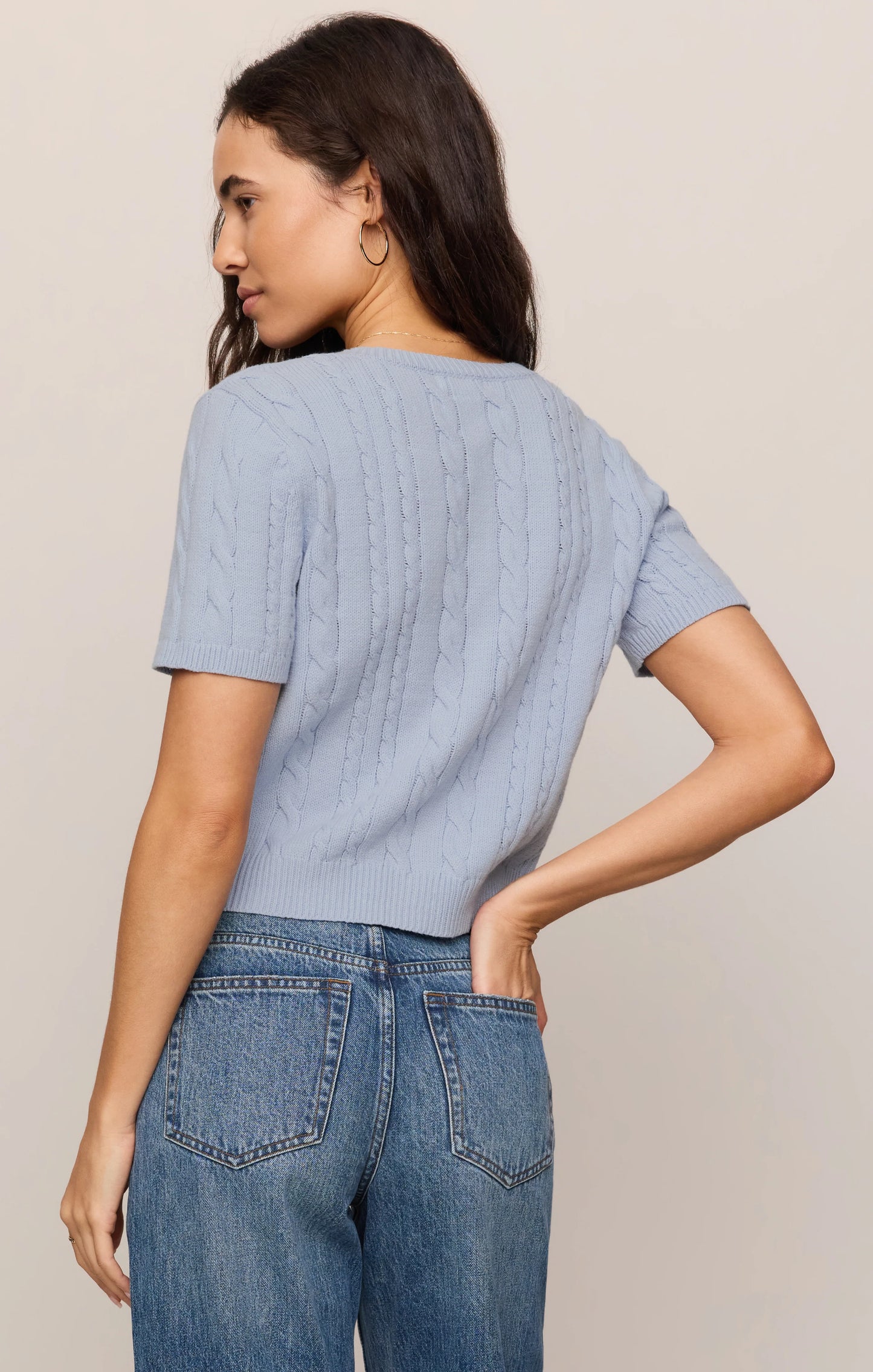 Cera | Top