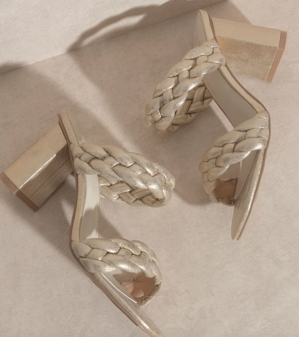 Savannah Heel