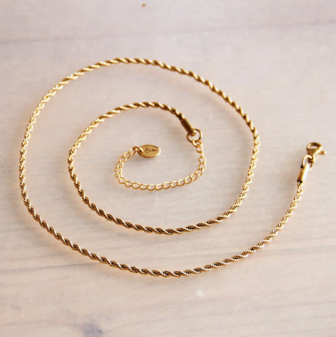 Gold Twisted | Necklace