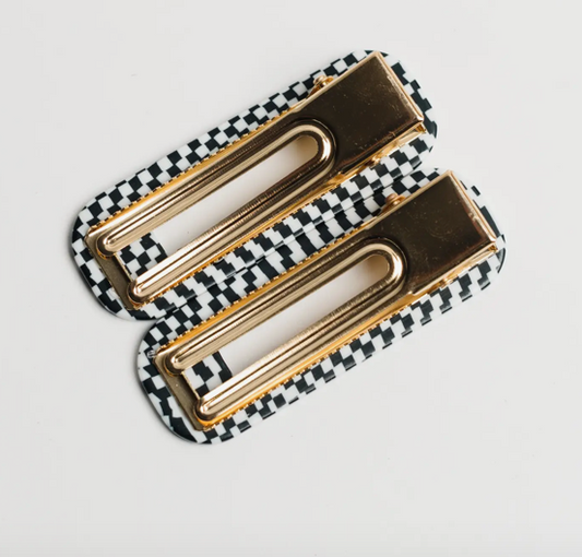 Checkered | Clips