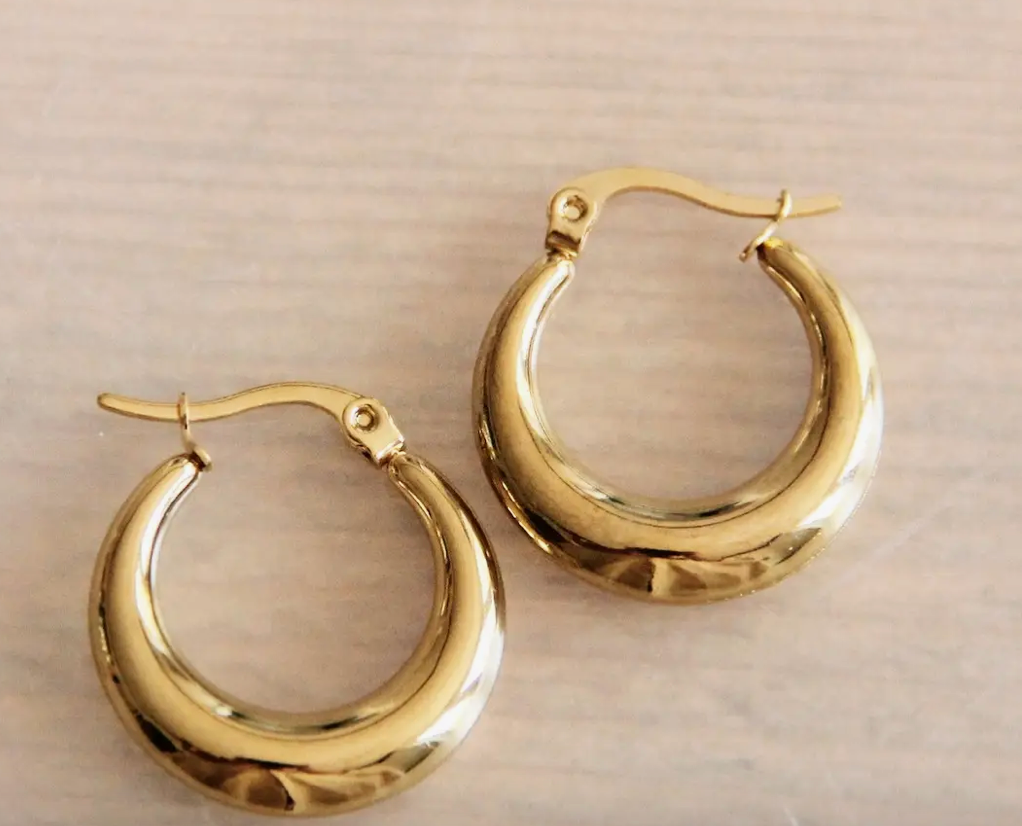 Small Classic Gold | Hoops