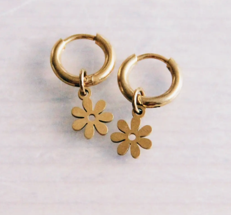 Gold Daisy's | Hoops