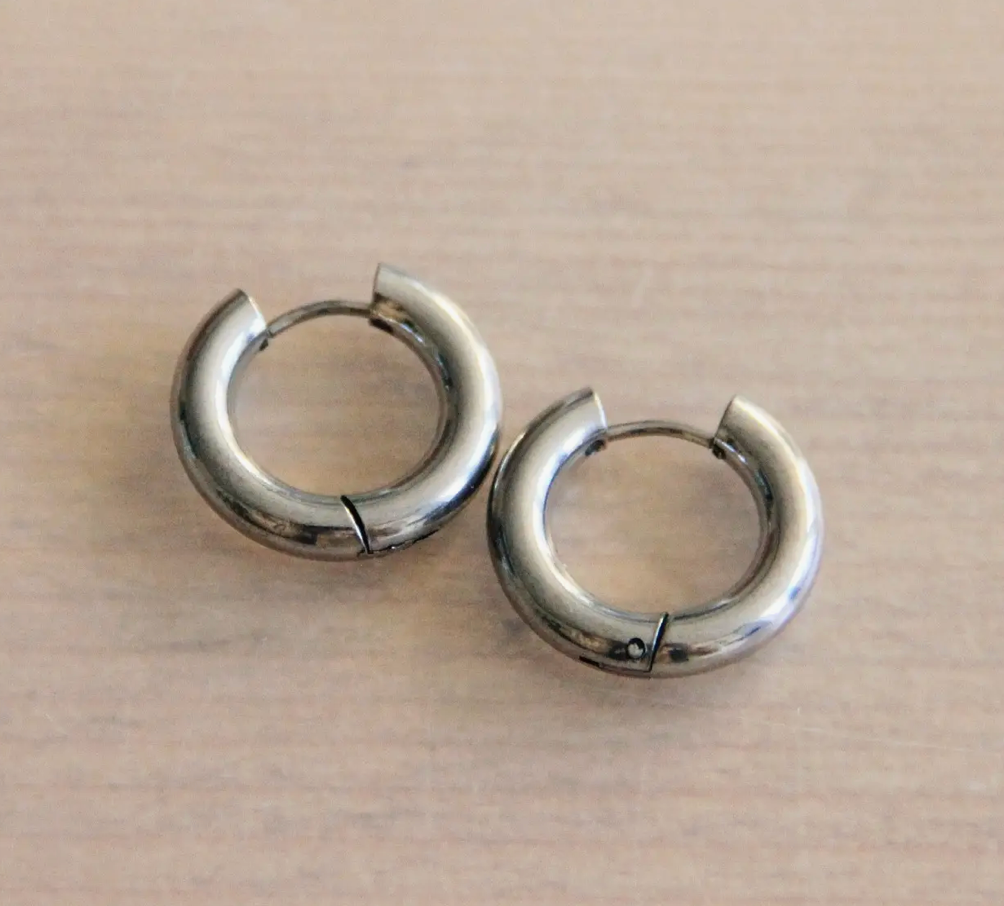 Silver Mini Wide Creoles