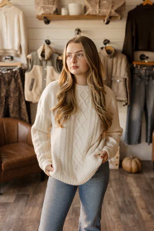Rayna | Cable Knit