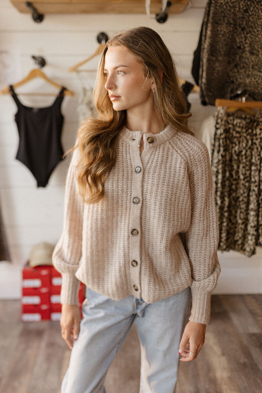 Jenna | Cardi