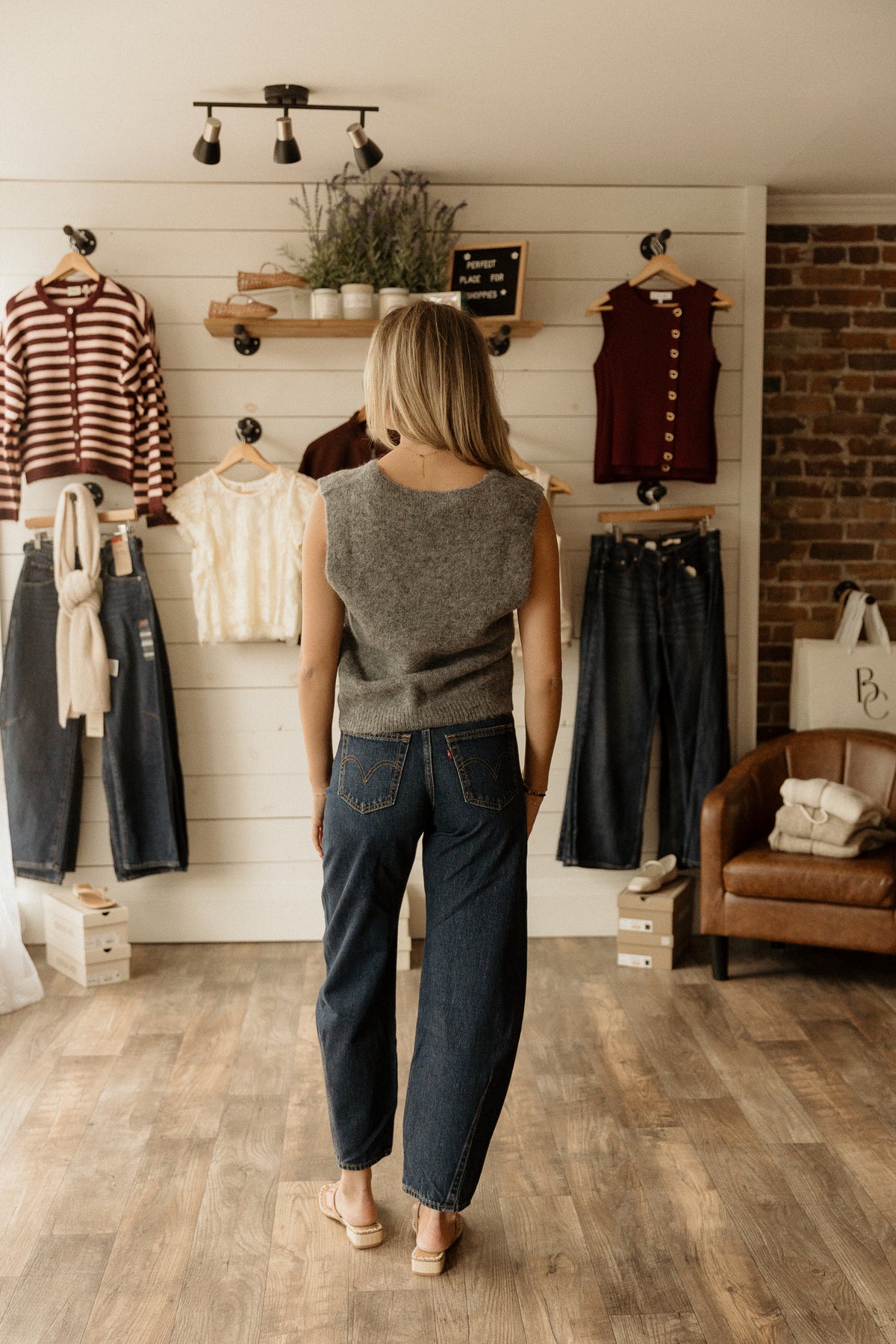 Spencer | V-Neck Vest