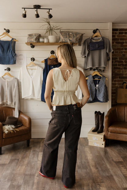 Records | V-Neck Top