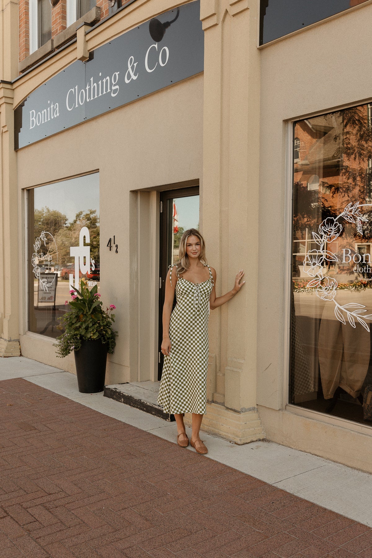 The Tie | Dress
