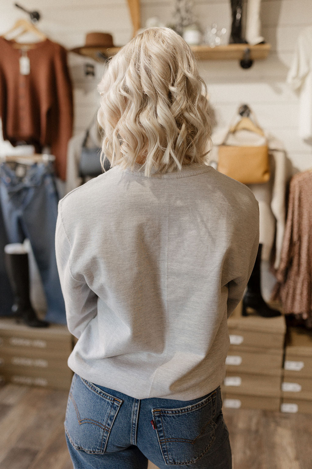 It's a Beaut Clark | Crewneck