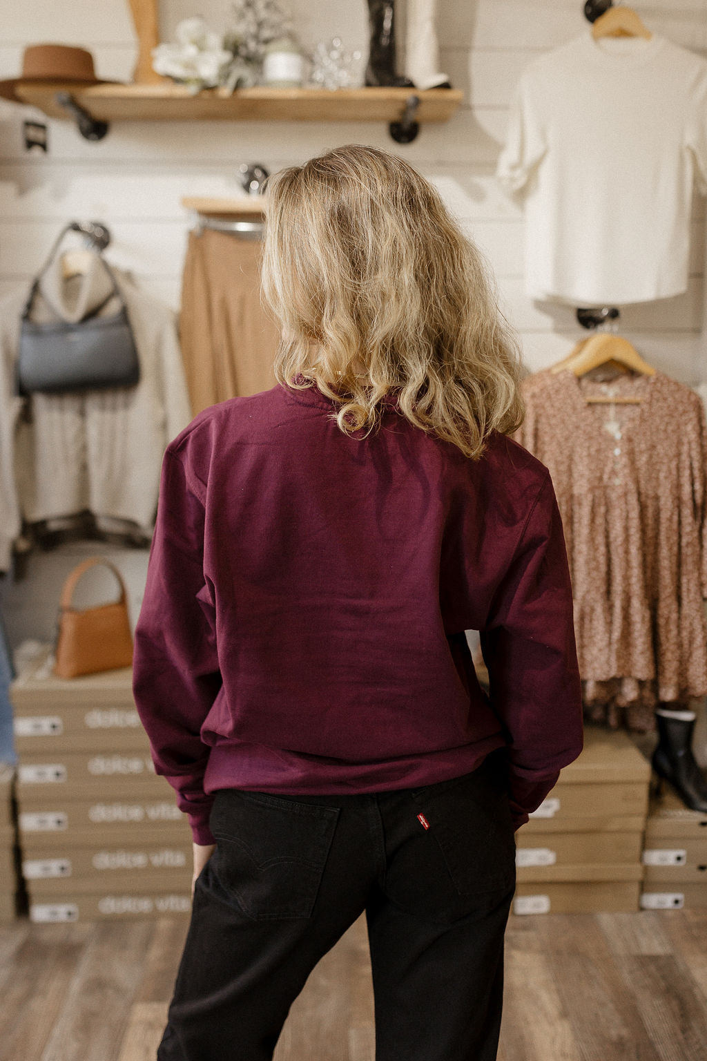 Treat every day like Christmas | Crewneck