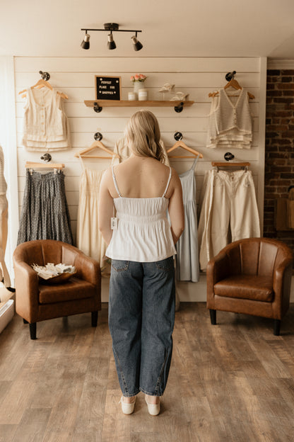 Lorali | Tank