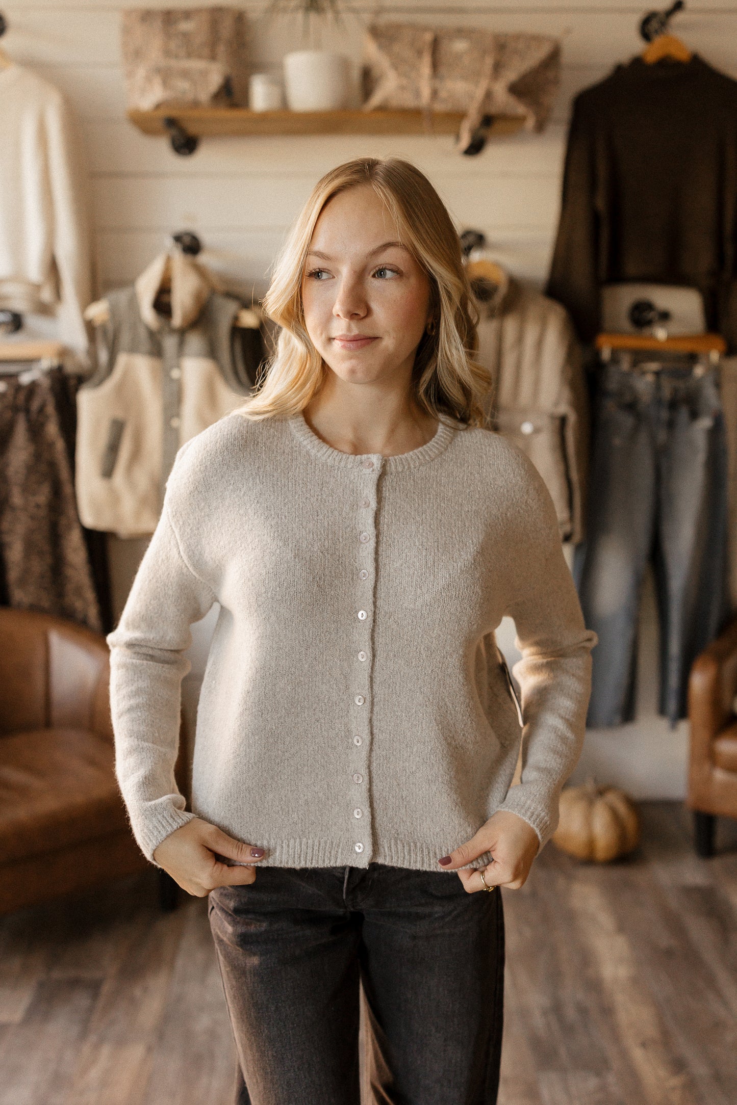 Bella | Crewneck Cardigan