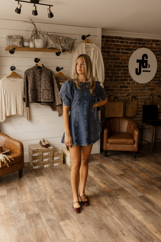 Levi Mini | Dress