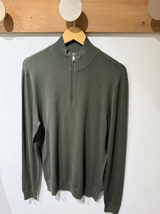 Dan | Half Zip