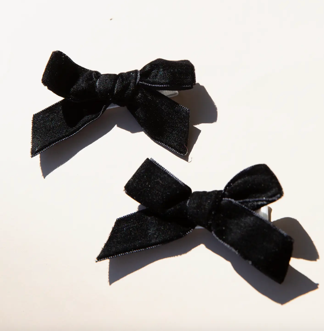 Black | Hair Bows