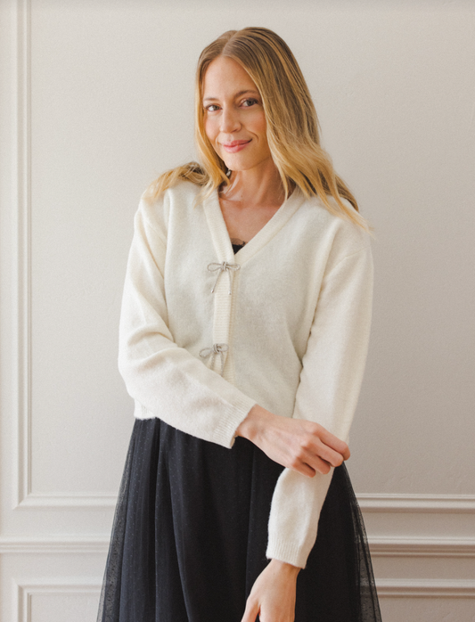 Bow | Cardi