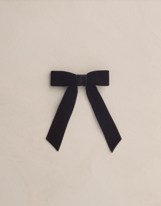 Velvet Black | Bow