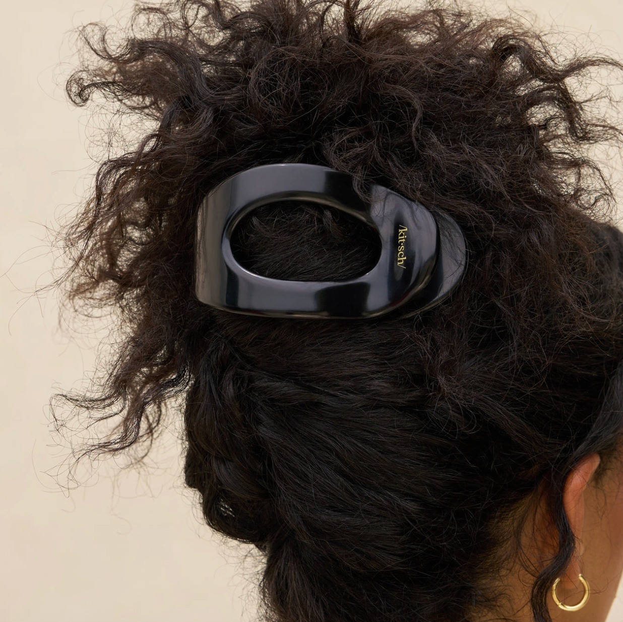 Black Flat Cloud | Clip