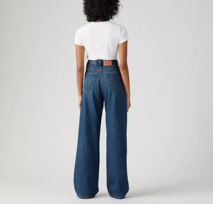 Levi's Cinch Baggy Demim | Chasing Dreams
