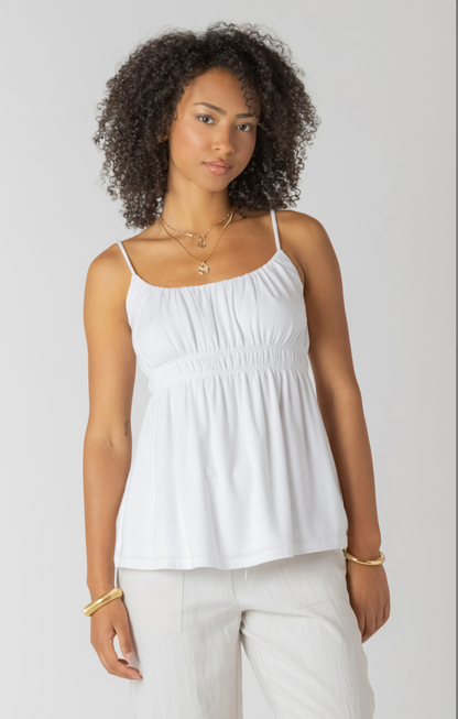 Lorali | Tank