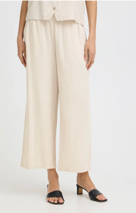Alaka | Crop Pants