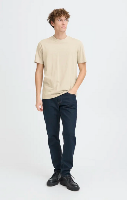 Nolan | Tee