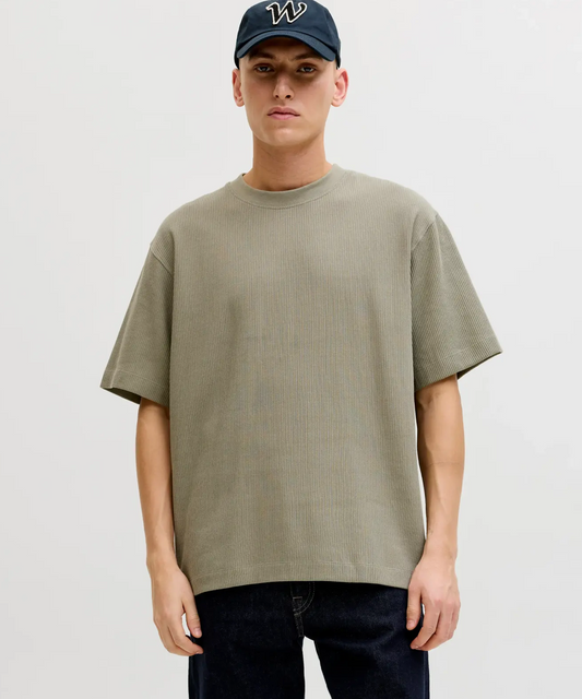 Harrison | Tee