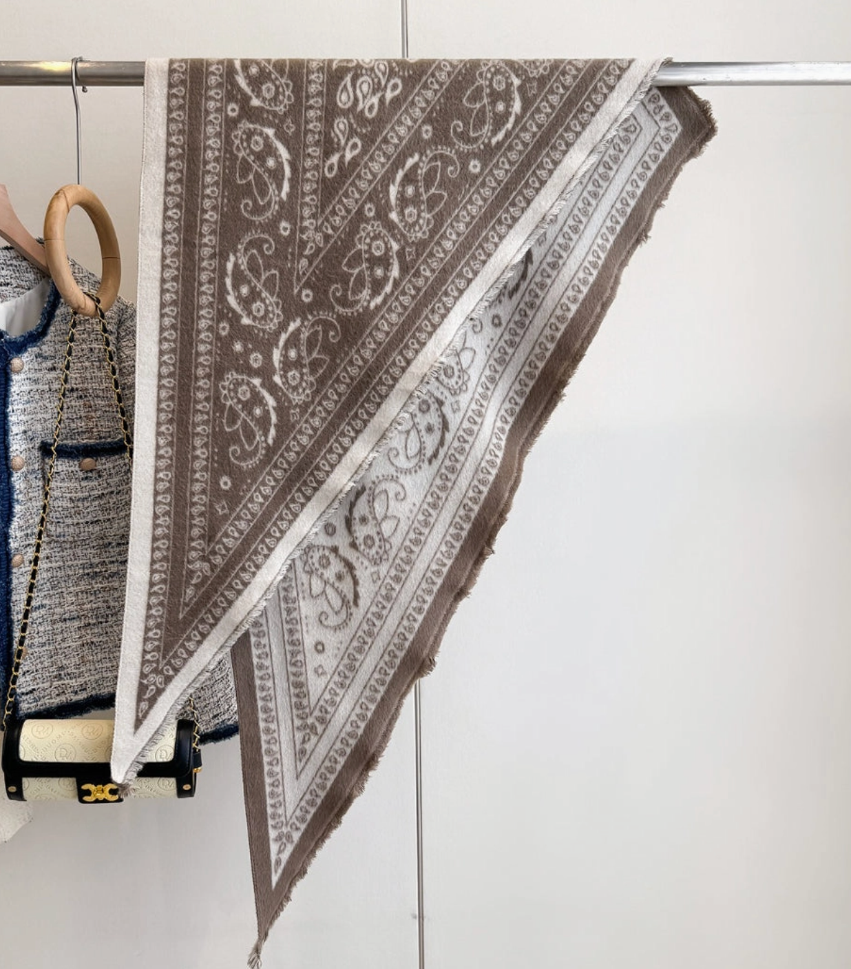 Vintage Paisley Triangle Scarf | Kahki