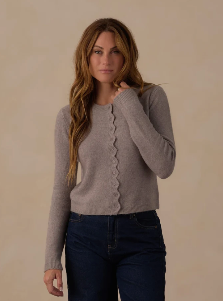 Belle Scalloped | Cardigan