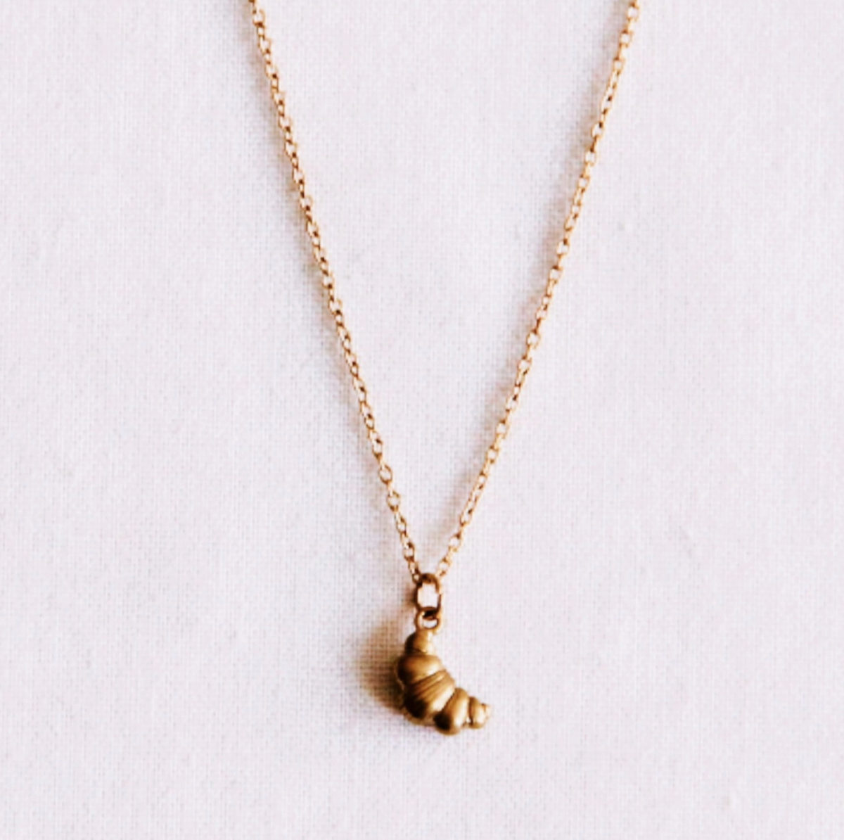 Croissant | Necklace