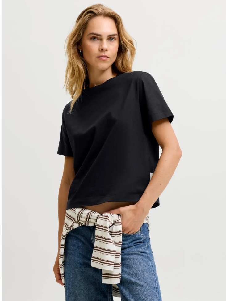 Sophia | Boxy Tee Black