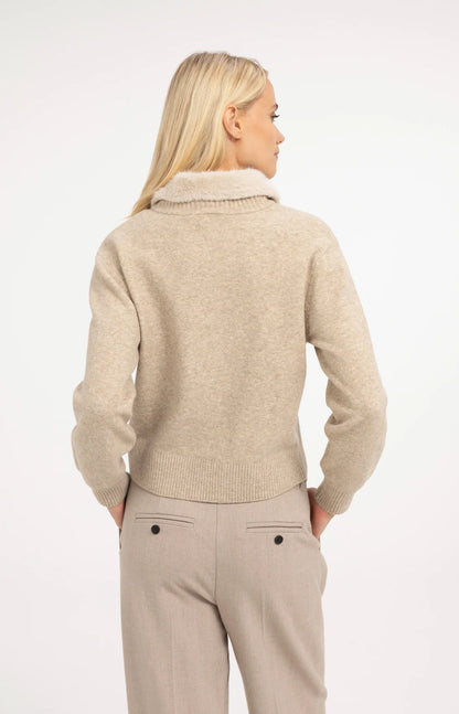 Lori | Cardigan + Detachable Fur Collar