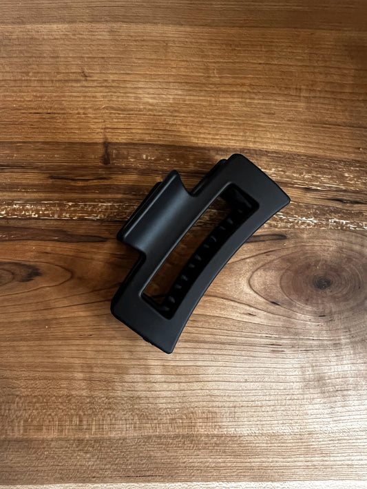 Black Rectangular Claw