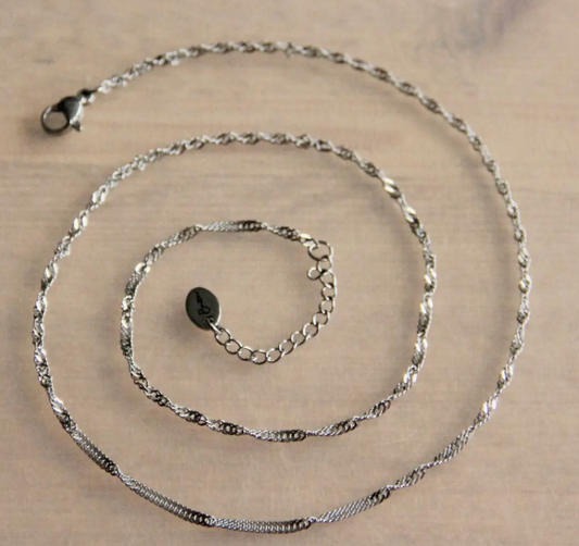 Silver Twisted | Necklace
